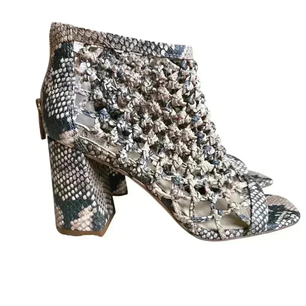 Vince Camuto Arlindal Pebble Snake Print cut-out Peep toe Booties Size 5